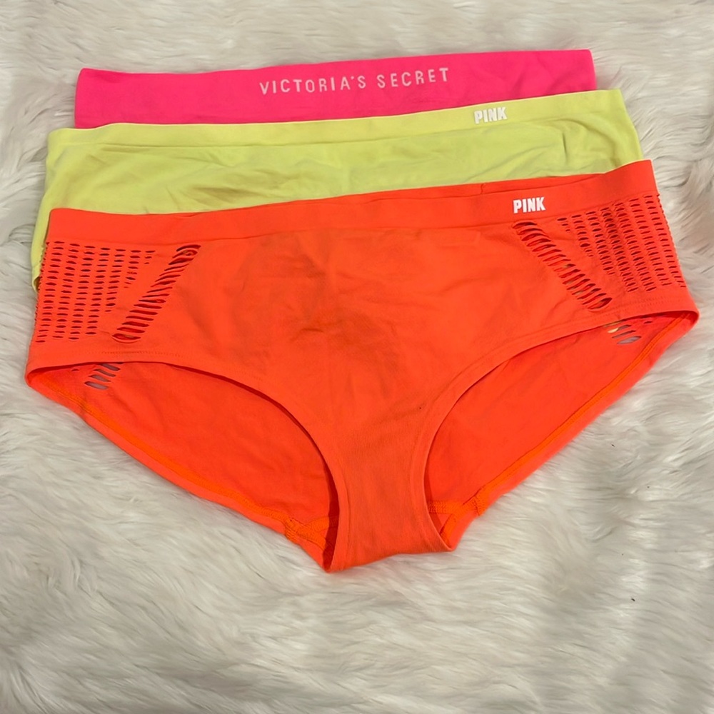 Victoria’s Secret Bundle 3 Underwear Panties Bikini Hipsters Women Size L